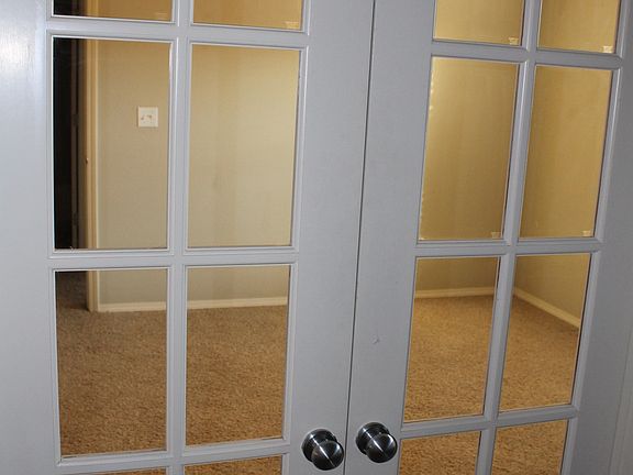 3rd image of 5110 E Dallas Pl