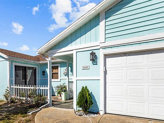 2nd image of 6609 MAUNA LOA BOULEVARD