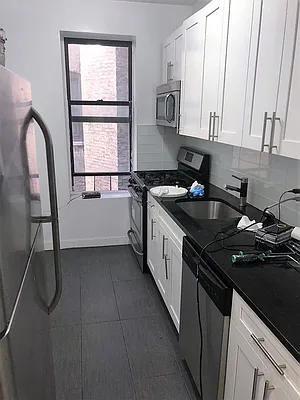 Rented by Dynamik Realty | media 13