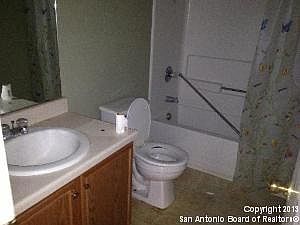 4th image of 7947 Meadow Way Ct