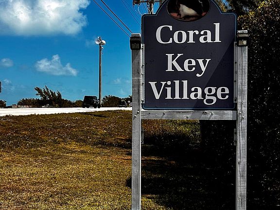 2nd image of 62900 Overseas Hwy Unit 53