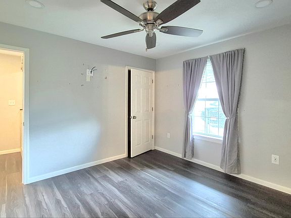 4th image of 144 Cypress St