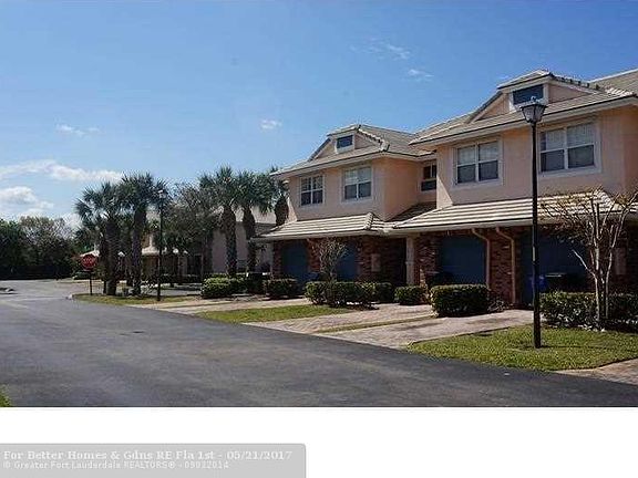 5th image of 3312 NW 29th Ct