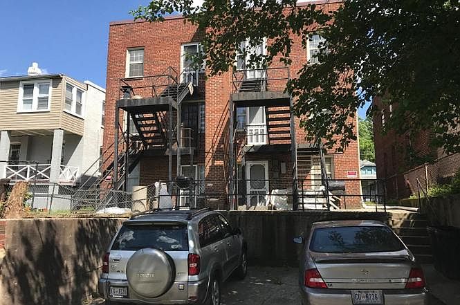 2nd image of 3517 Brothers Pl SE APT 2