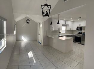 2920 SW 16th St #2, Miami, FL 33145