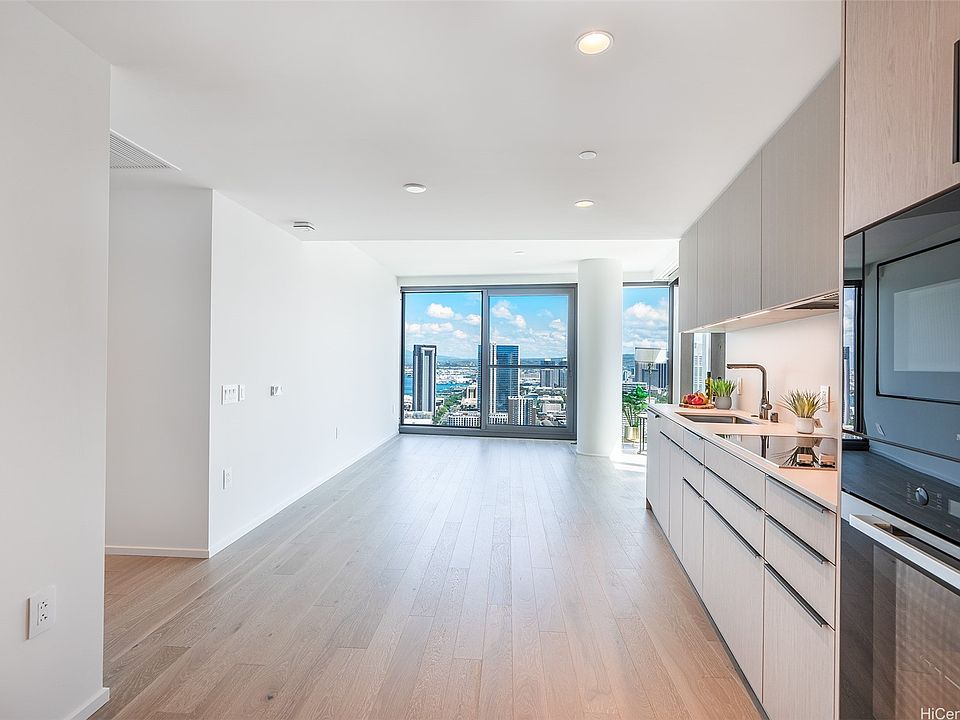 1st image of 333 Ward Ave #3315