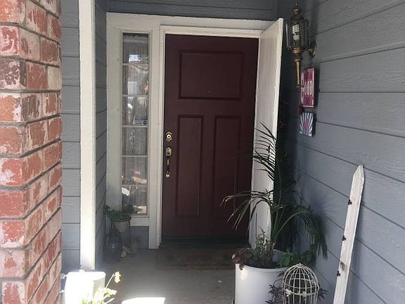 4th image of 11211 Green Arbor Dr