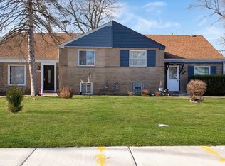 9642 S Luella Ave, Chicago, IL 60617