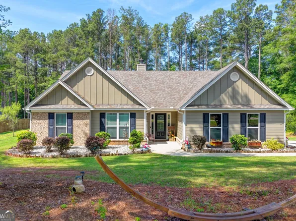 204 Lynn Rd, Bethlehem, GA 30620