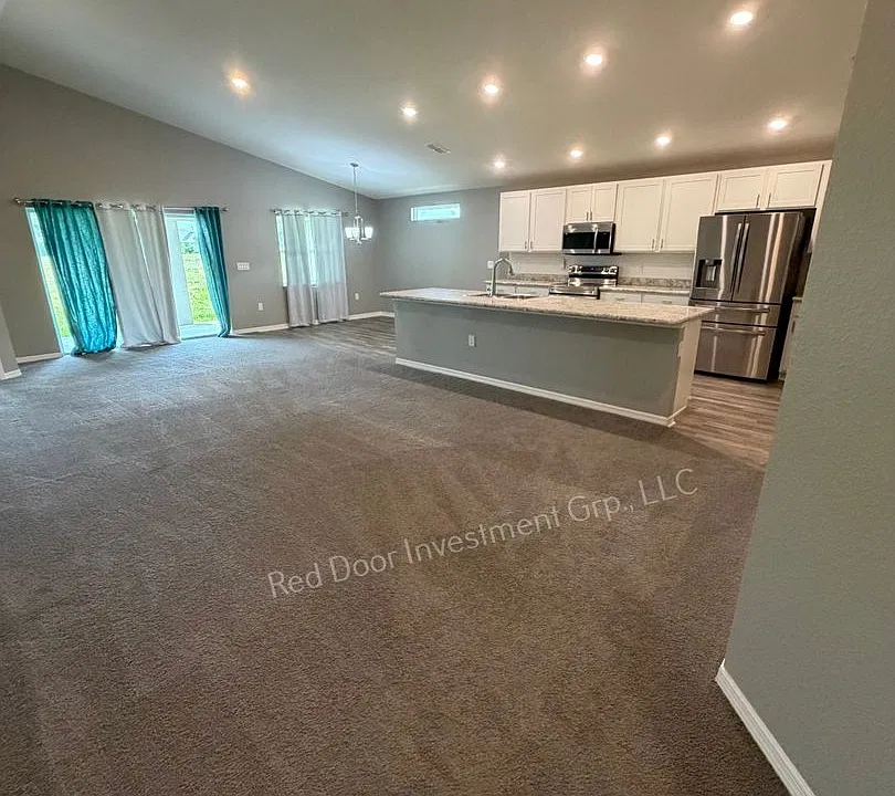 2595 San Marco Way