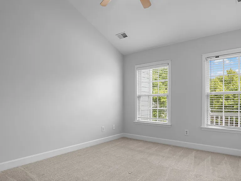9036 Rigden Mill Dr — Photo 10