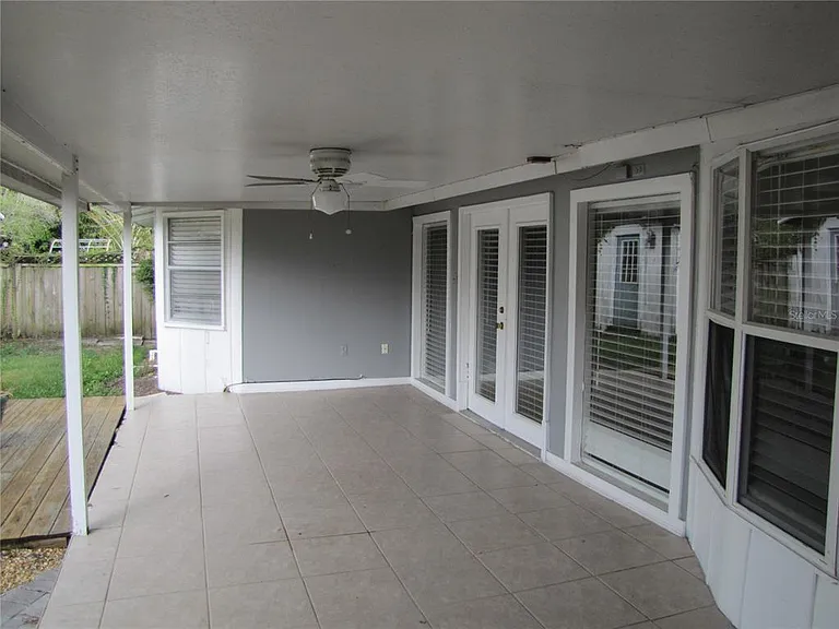 7807 N Matanzas Ave — Photo 18