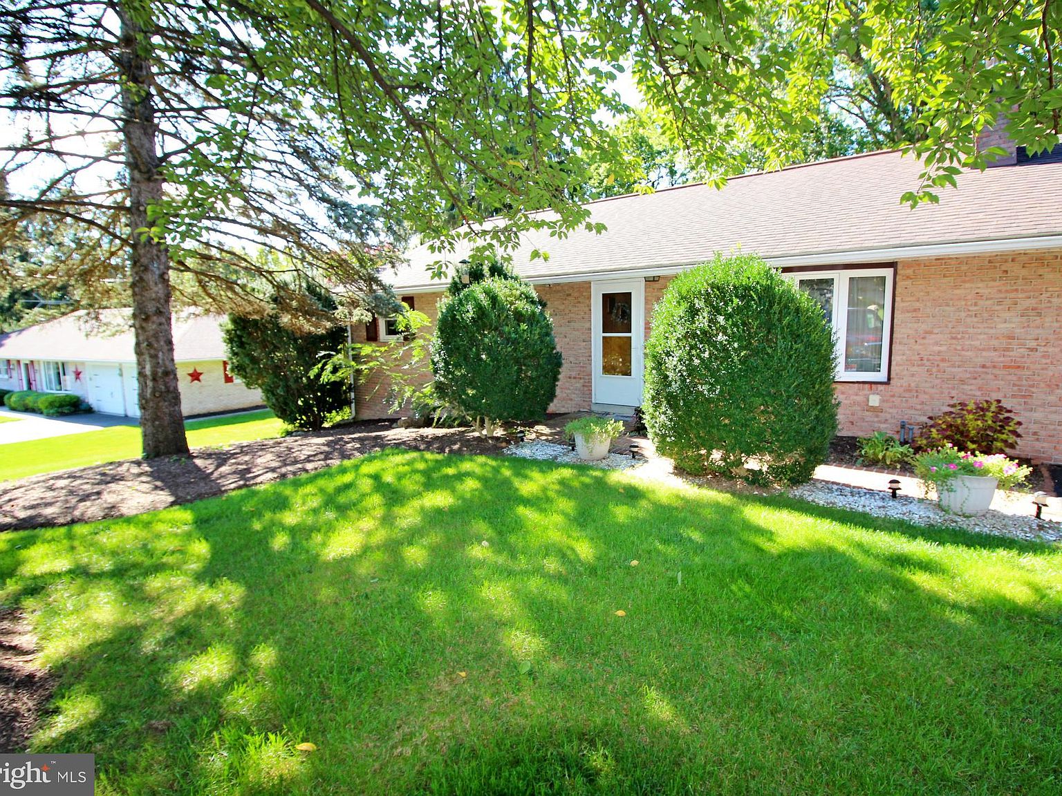 324 Fairview Dr, Lititz, PA 17543 Zillow