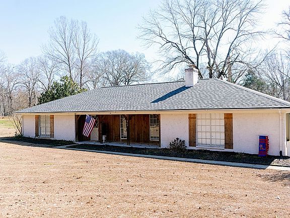 2nd image of 317 Goodrum Rd