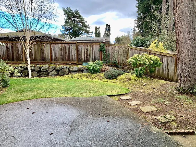 405 167th Ave SE — Photo 20