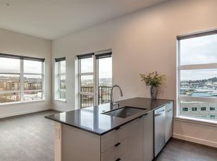 936 W 51st Pl, Los Angeles, CA 90037