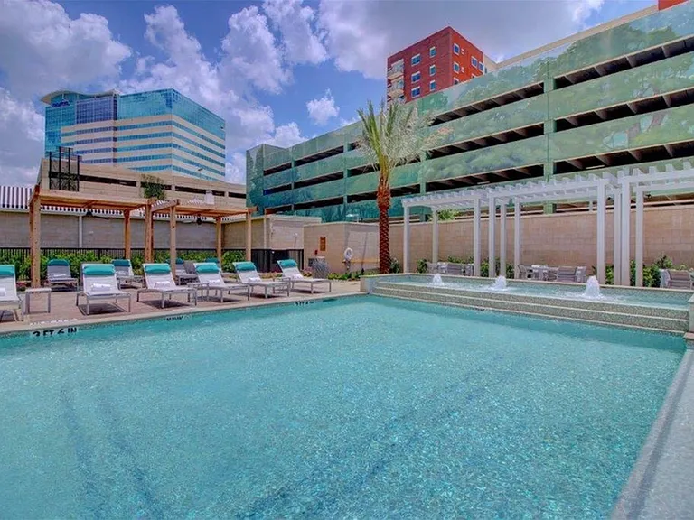 9787 Katy Fwy #1611 — Photo 15