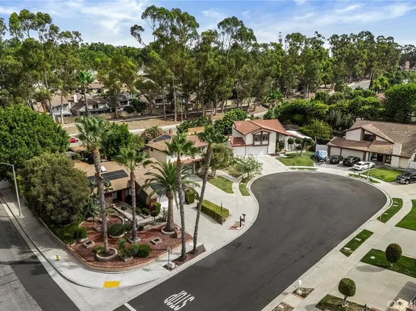 2519 Regency Cir, Fullerton, CA 92833