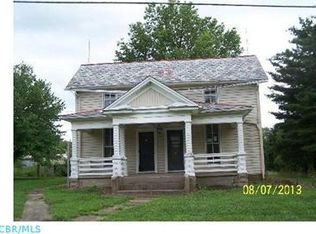 525 Ginder Rd NW, Lancaster, OH 43130