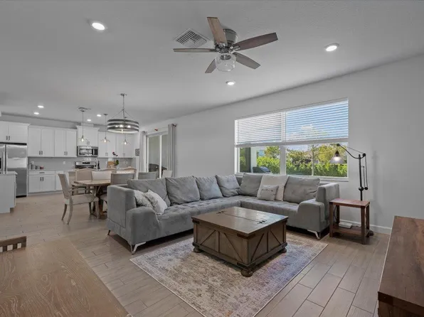 1367 Arrowhead Point Road, The Acreage, FL 33470