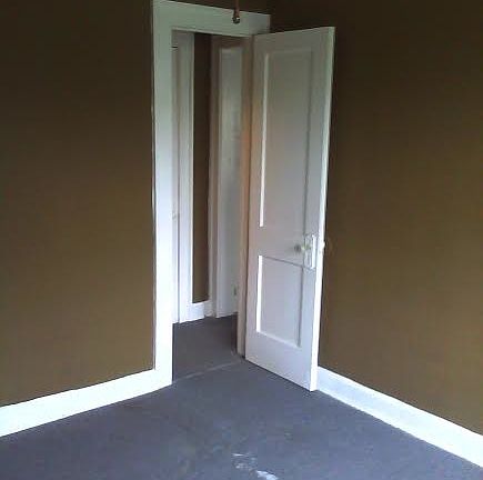 2nd image of 110 E 40th St APT 309
