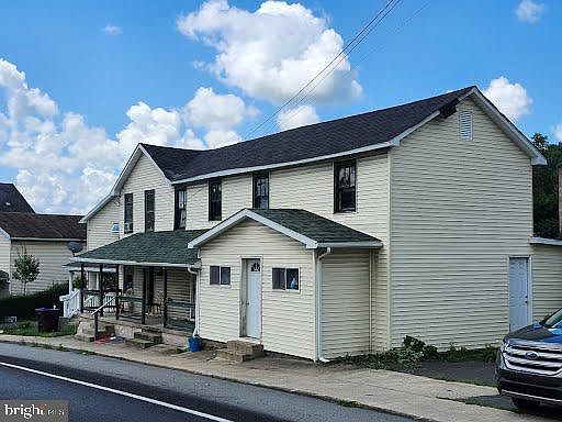 3rd image of 741 Main St