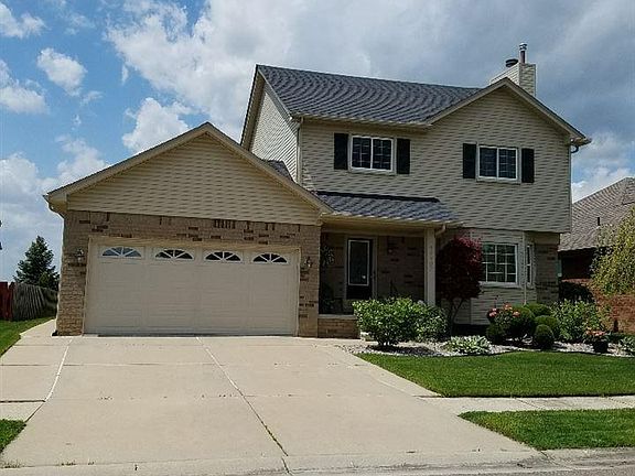 4th image of 46907 Morningside Dr #25