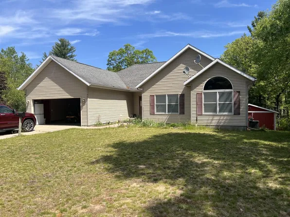 5620 Ryerson Rd, Twin Lake, MI 49457