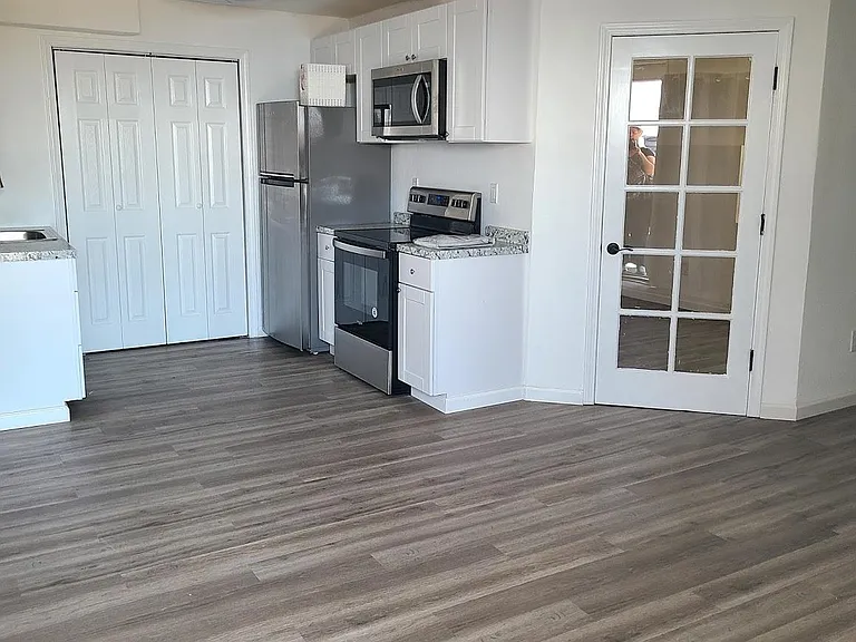 4355 Ocean View Dr #B — Photo 6