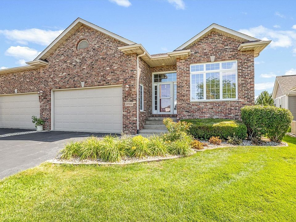 1st image of 3729 Lakeview Dr #0