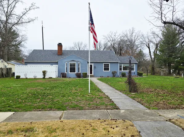 630 Short St, Centralia, IL 62801