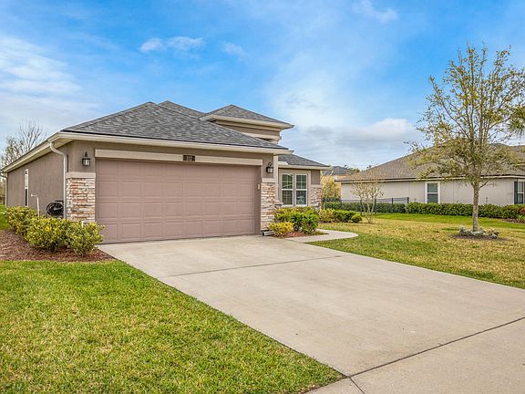 2nd image of 112 Toscana Ln