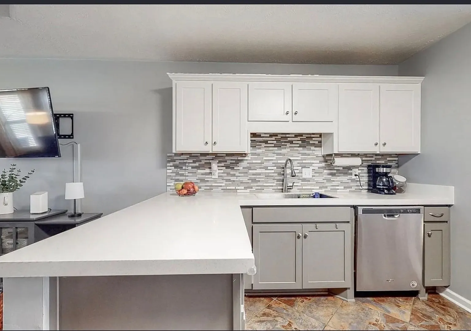 LaVergne TN home for rent by the year. — Photo 3