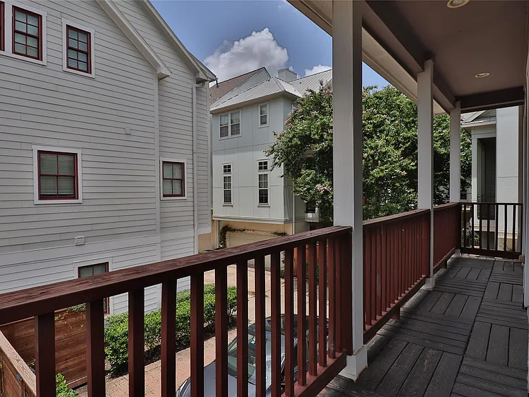 3257 Maxroy St — Photo 28