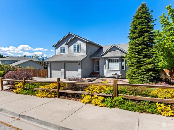 2415 Highland View Drive, East Wenatchee, WA 98802