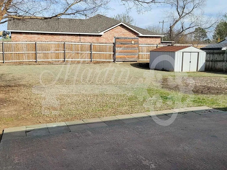 4303 N Bryan Ave — Photo 13