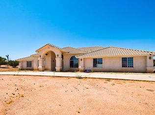 7176 Cataba Rd, Oak Hills, CA 92344