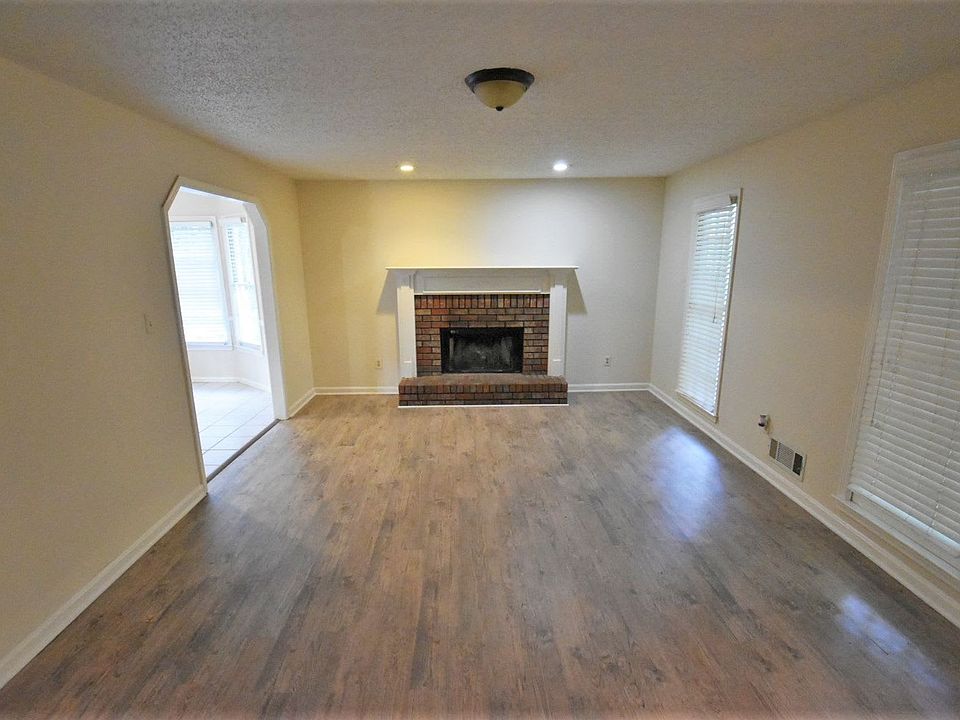481 Stratford Dr, Douglasville, GA 30134 Zillow