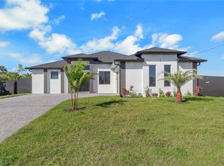 13 NW 5th Ter, Cape Coral, FL 33993