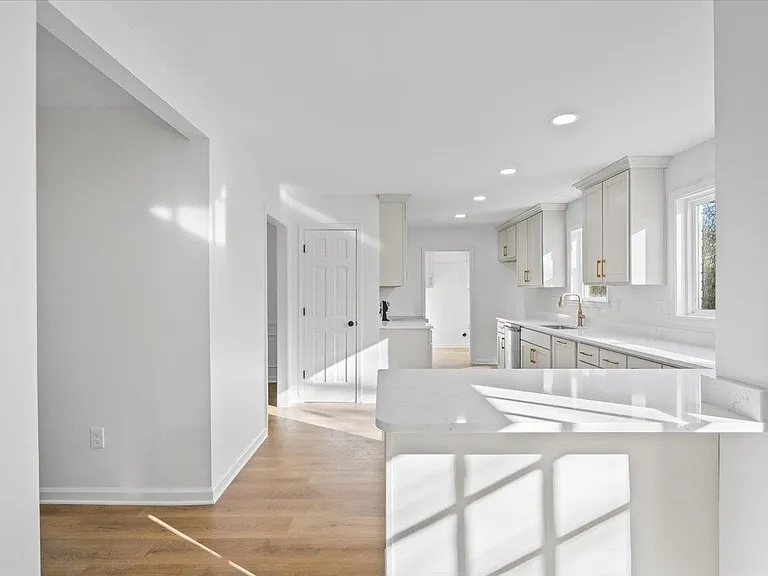 1676 Miller Farms Rd — Photo 10