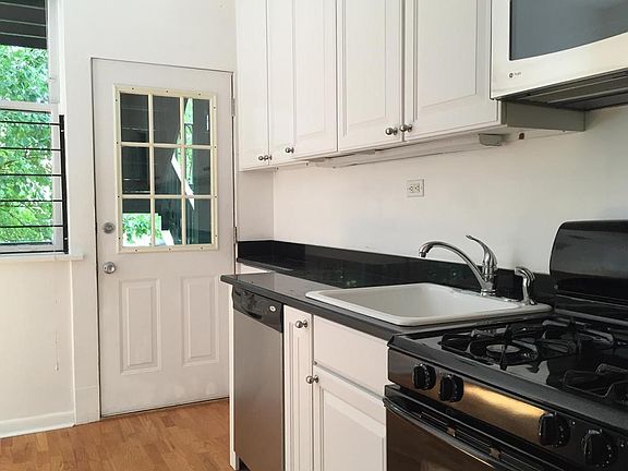 3rd image of 5532 S Kimbark Ave #5534-2S