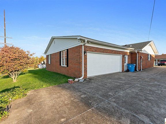 4th image of 109 Cranbrook Dr