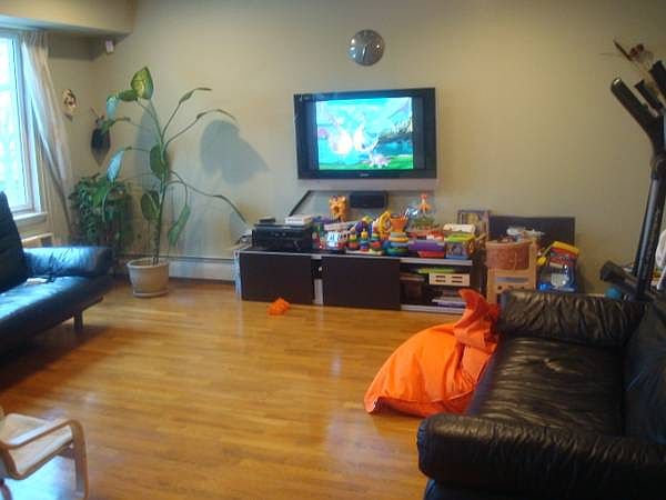 1st image of 3425 Guider Ave APT 4A