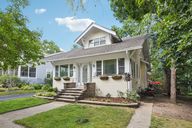 Morton St-S1607-003.jpg