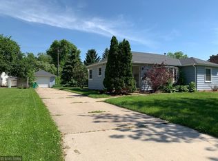 168 N Morningside Dr, Le Sueur, MN 56058
