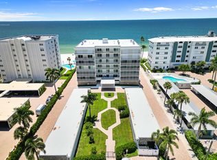 1977 Gulf Shore Blvd N #1-202-1, Naples, FL 34102