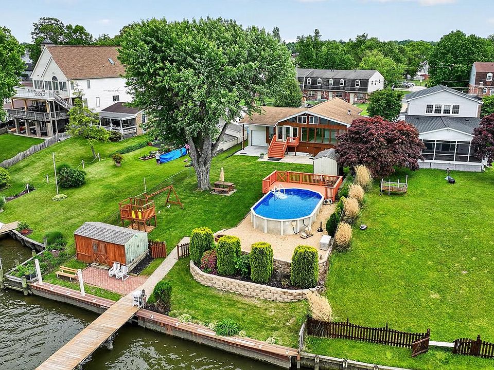 1st image of 152 Kingston Park Ln