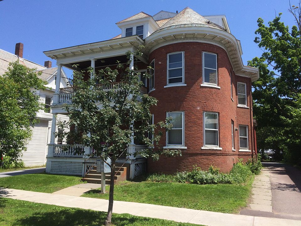 1st image of 90 N Winooski Ave APT 1