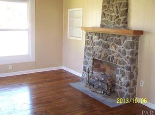 24 N L St, Pensacola, FL 32502