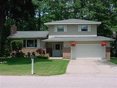 1st image of 1260 Crandall Ave